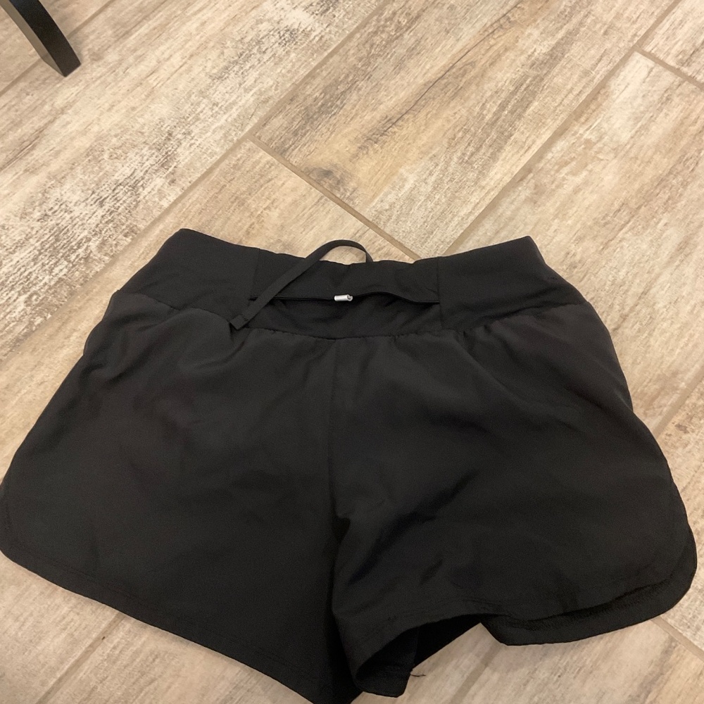 Nike Dri Fit shorts - Picture 2 of 3